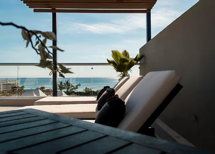 2br Oasis W Rooftop Pool & Ocean View - *