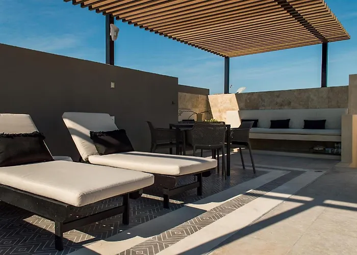 Apartment 2br Oasis W Rooftop Pool & Ocean View - Playa del Carmen