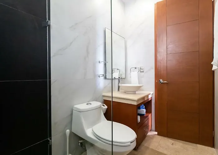 Apartment 2br Oasis W Rooftop Pool & Ocean View - Playa del Carmen