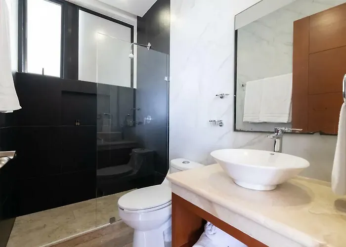 2br Oasis W Rooftop Pool & Ocean View - Playa del Carmen
